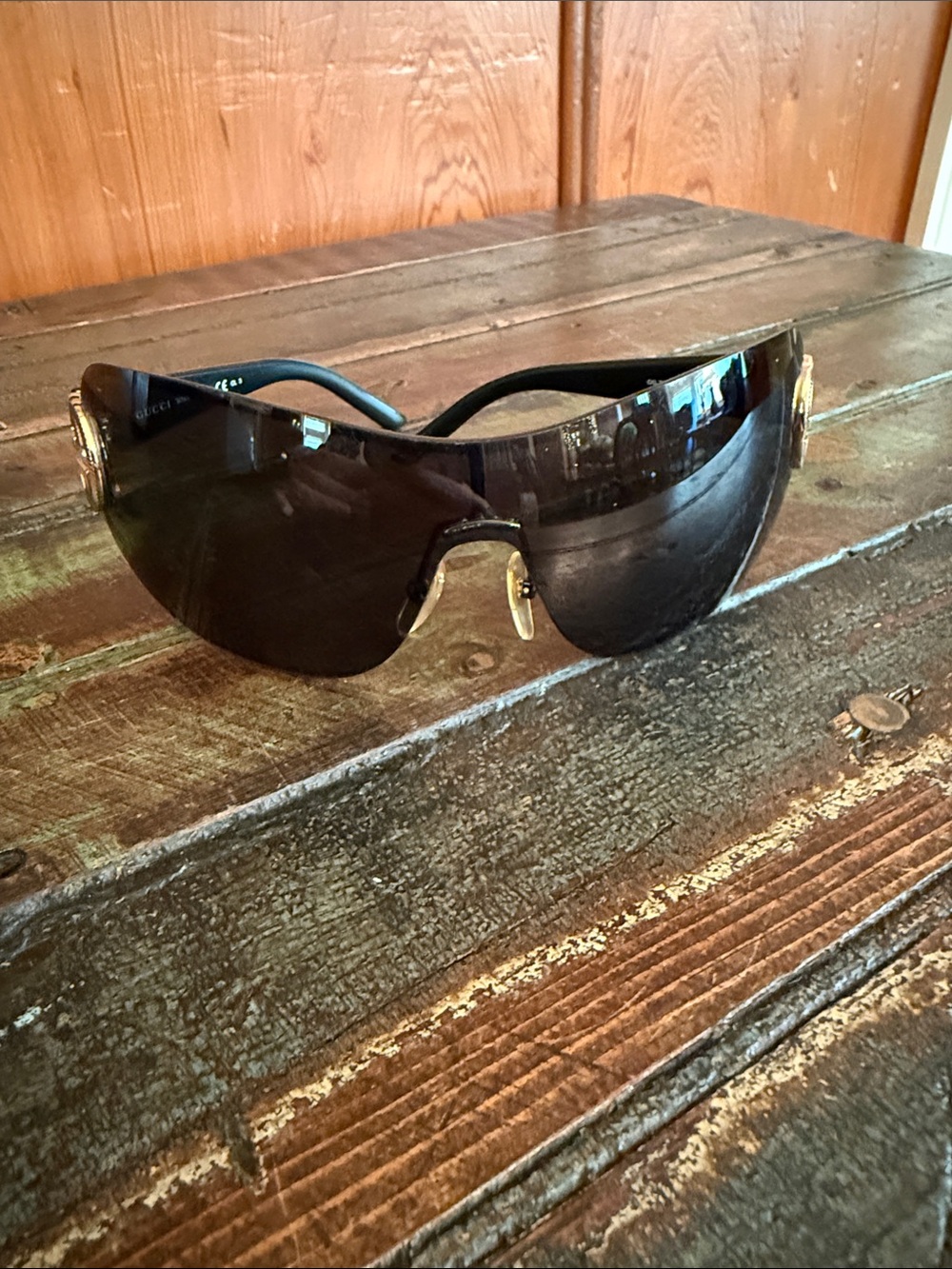 Gucci Women's Brown Shield Sunglasses with Gold Accents - Picture 6 of 7